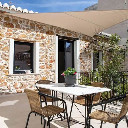 Apartment Ca La Iaia By Family Homes